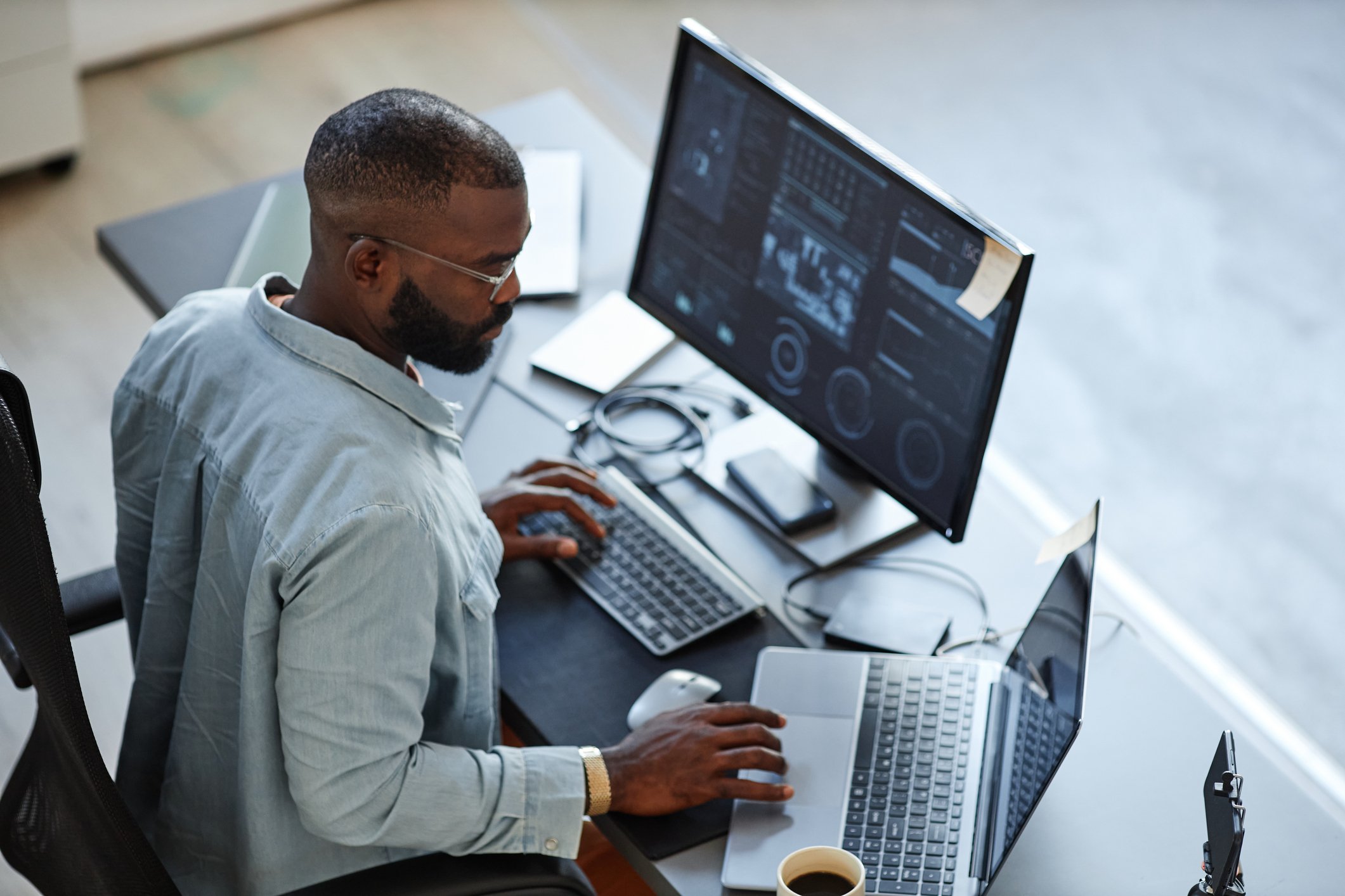 IT Professionals collaborating